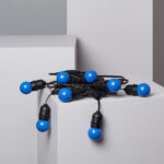 Kit Guirlande Waterproof 5.5m Noire + 8 Ampoules LED E27 G45 3W de Couleurs Bleu