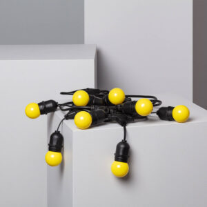 Kit Guirlande Waterproof 5.5m Noire + 8 Ampoules LED E27 G45 3W de Couleurs Jaune