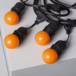 Guirlande guinguette câble noir avec ampoules LED G45 sphériques orange