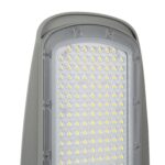 Lampadaire LED tête gris aluminium à matrice de LED pour éclairage extérieur
