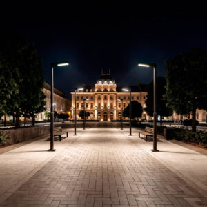 Lampadaire LED 200W Harlem Chip OSRAM 135 lm/W Noir Blanc neutre 4000K