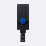 Lampadaire LED tête rectangulaire noire avec capteur crépusculaire bleu et connecteur de fixation mât