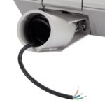 Boîtier de luminaire extérieur cylindrique blanc avec câble électrique à trois conducteurs dénudés