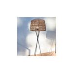 Lampadaire sur pied abat-jour rotin tressé brun, pieds tripodes métal noir