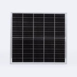 Panneau solaire carré à cellules photovoltaïques, cadre aluminium argenté, surface vitrée pour lampadaire extérieur