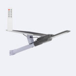 Lampadaire solaire LED gris anthracite à panneau intégré et bras articulé pour fixation murale