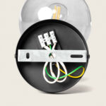 Applique murale extérieure base métallique noire, globe en verre transparent et borne de connexion