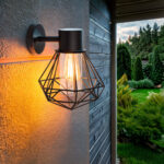 Applique murale extérieure cage géométrique métal noir ampoule filament fixation ronde