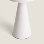 Lampe à poser blanche conique finition mate