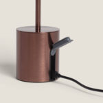 Lampe à poser en métal bronze, socle cylindrique avec connecteur de charge et câble