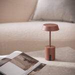 Lampe à poser terre cuite mate, forme champignon sur pied cylindrique