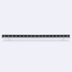 Wallwasher linéaire noir 100 cm, modules LED visibles, supports métalliques de fixation