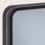 Plafonnier carré extérieur en aluminium noir, diffuseur opalin carré, montage plafond encastré