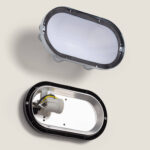 Plafonnier extérieur ovale en acier galvanisé avec diffuseur blanc opalin, fixation plafond