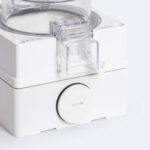 Prise Schuko étanche blanche avec couvercle transparent et bouchon d'étanchéité