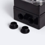 Passe-câble fileté noir en plastique pour boîtier étanche