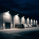 Projecteur LED extérieur monté au mur, éclairage large pour quais de chargement, IP65