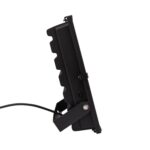 Projecteur LED extérieur noir en aluminium, forme rectangulaire slim, ailettes de refroidissement et support orientable