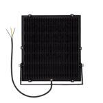 Projecteur LED extérieur noir avec dissipateur à ailettes, support de fixation et câble d'alimentation dénudé