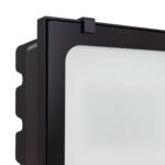 Projecteur LED rectangulaire noir avec diffuseur givré pour éclairage extérieur