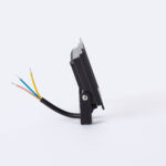 Projecteur LED extérieur noir profil avec support réglable et câbles d'alimentation visibles
