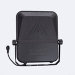 Projecteur LED solaire noir rectangulaire, boîtier arrière avec support de fixation et câble de connexion