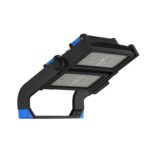 Projecteur LED extérieur noir à deux modules avec optiques carrées et support orientable, accents bleus