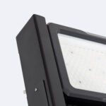 Projecteur LED rectangulaire noir avec panneau LED et boîtier métallique