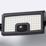 Projecteur LED noir, détecteur PIR central, matrice LED rectangulaire, montage mural