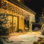 Rideau de guirlande LED blanc chaud en cascade, posé sur la gouttière pour éclairage extérieur