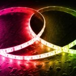 Ruban LED RGB flexible étanche, éclairage multicolore posé sur surface humide
