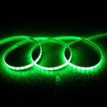 Ruban LED flexible vert, puces SMD visibles, enroulé