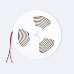 Ruban LED enroulé sur bobine blanche avec fils rouge et noir