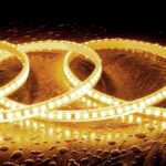 Ruban LED bobiné blanc chaud étanche en silicone pour éclairage extérieur