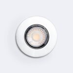 Spot encastré rond blanc LED avec anneau intérieur argenté et finition mate