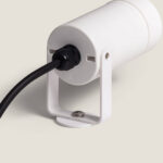 Spot extérieur GU10 blanc cylindrique sur piquet avec câble d'alimentation et support orientable