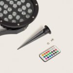 Spot extérieur LED rond noir sur piquet avec télécommande couleurs RGB