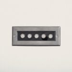 Spot encastrable sol rectangulaire en acier inox brossé, cinq LED alignées