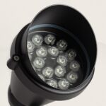 Spot LED noir mat cylindrique à plusieurs LED pour éclairage extérieur