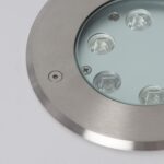 Spot LED encastrable rond inox brossé, vitre protégée, 4 lentilles LED, pour sol extérieur