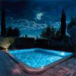 Spot LED piscine encastré rond inox, lumière blanche, submersible, fixation murale