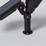 Spot LED solaire noir à panneau réglable, tête cylindrique nervurée, support sur piquet avec base vissée