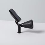 Spot LED solaire noir à tête conique, panneau solaire réglable sur support piquet