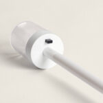 Torche solaire blanche sur piquet 40 cm, tête cylindrique avec petit bouton noir