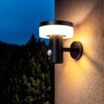 Applique murale extérieure noire en aluminium, cylindre à diffuseur rond et détecteur de mouvement visible