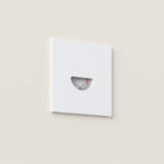 Balise LED Extérieure 2W Encastrable au Mur Carrée Guell Blanche Blanc chaud 2700K