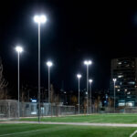 Projecteur LED 240W Premium 160lm/W INVENTRONICS Dimmable 1-10V Pyros Blanc chaud 3000K