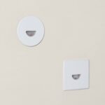Balise LED Extérieure 2W Encastrable au Mur Carrée Guell Blanche Blanc chaud 2700K – Image 20
