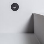 Balise LED Extérieure 2W Encastrable au Mur Ronde Guell Noire Blanc chaud 2700K – Image 14
