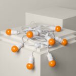 Kit Guirlande Waterproof 5.5m Blanche + 8 Ampoules LED E27 G45 3W de Couleurs Orange